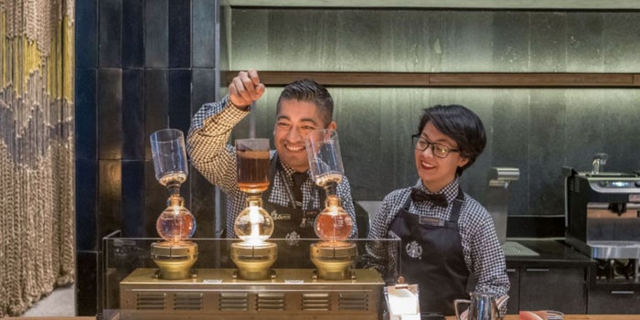 Un Starbucks Reserve Bar llega esta semana a Nuevo León