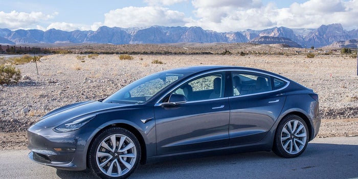 Tesla Launches Orders for the $35,000 Model 3