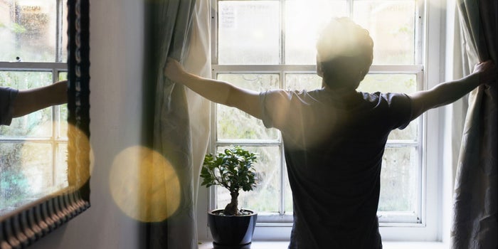 Estas son las 9 formas en las que la gente feliz empieza sus mañanas