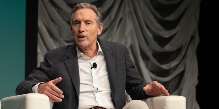 No he dicho 'oficialmente' que seré candidato presidencial: Howard Schultz