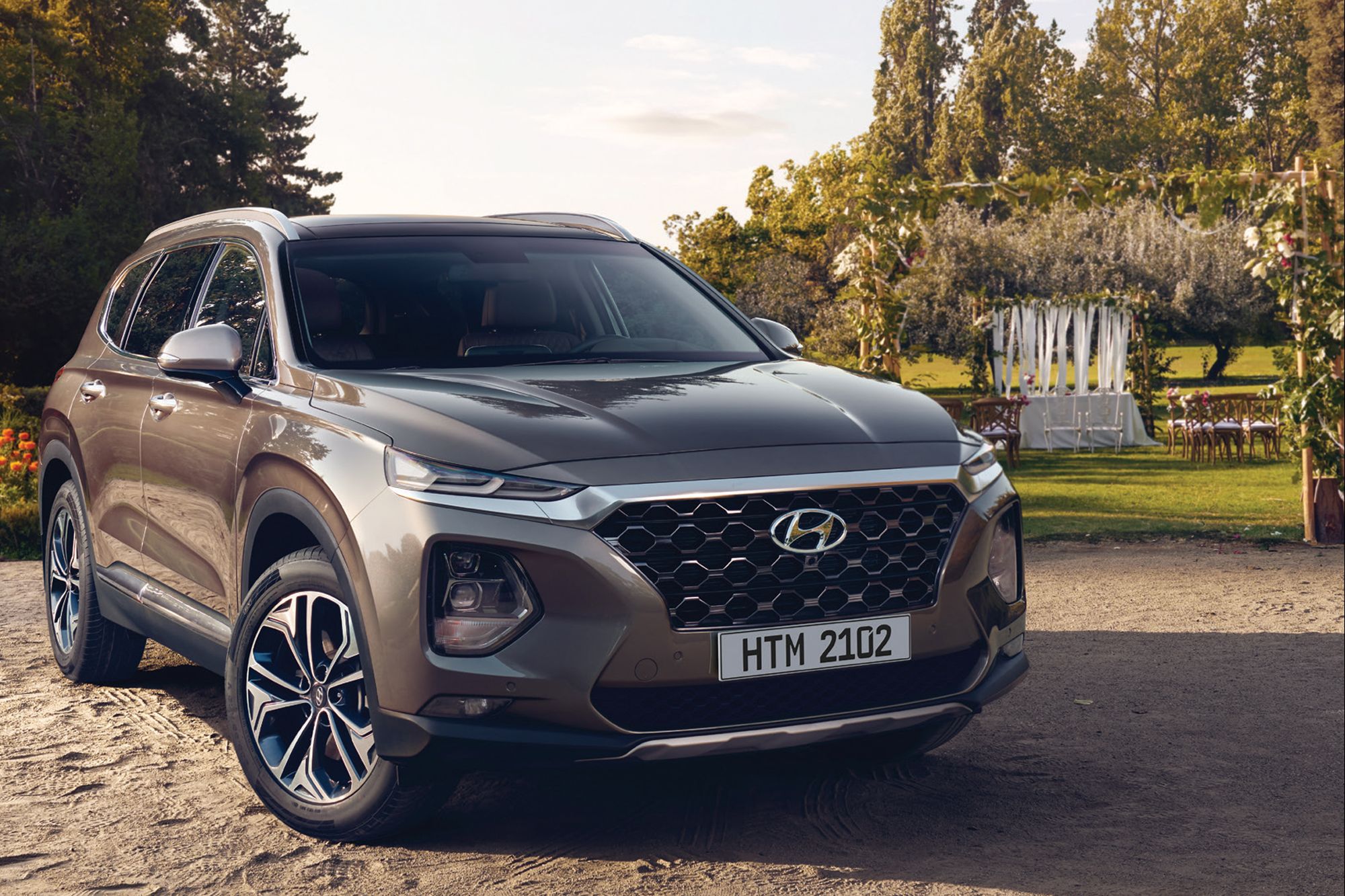 ახალი Hyundai Santa Fe - სრულყოფილი საოჯახო ავტომობილი | Entrepreneur