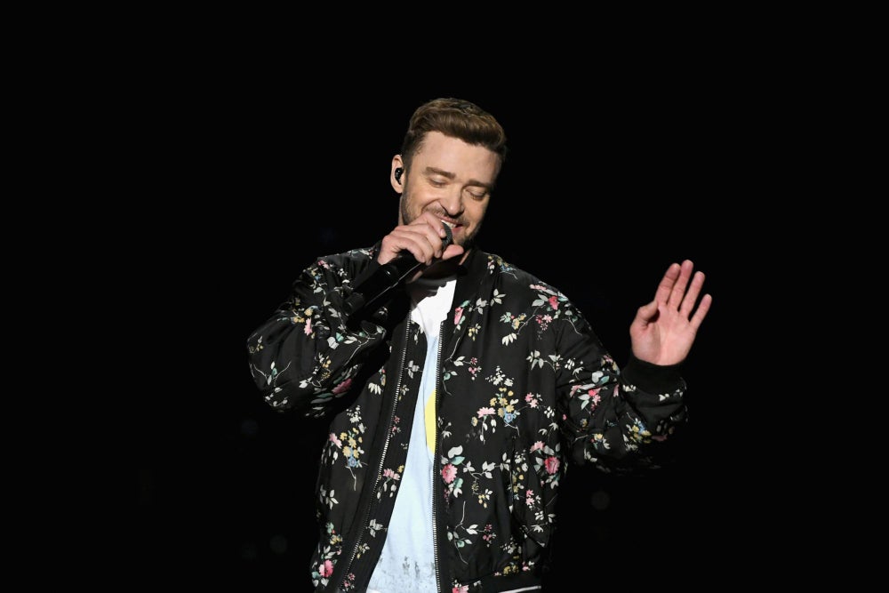 10 Super Successful People Who Don't Care That You Know They Enjoy Cannabis