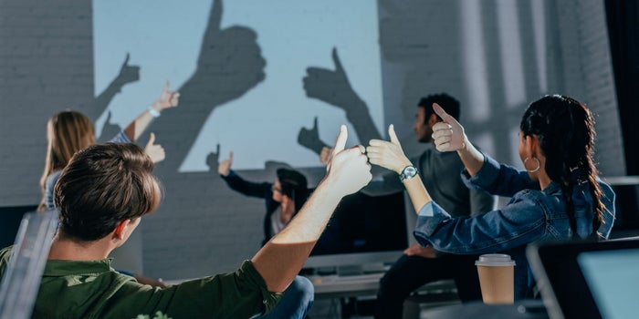 ¿Vas a dar una presentación? Te damos 11 ideas divertidas para interactuar más con tu audiencia