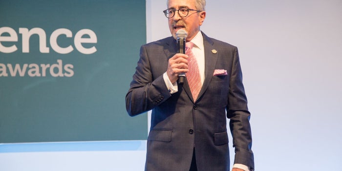 Un ActionCOACH produce cinco veces más que un consultor o coach independiente