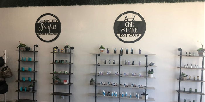 Se rompió el cuello surfeando y ahora dirige una empresa de CBD