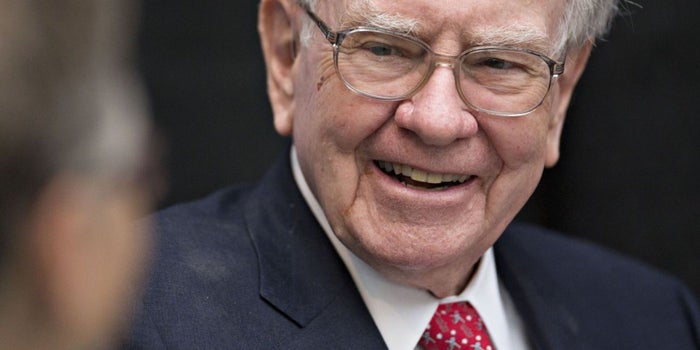Warren Buffett defiende a Canadá y México contra Trump
