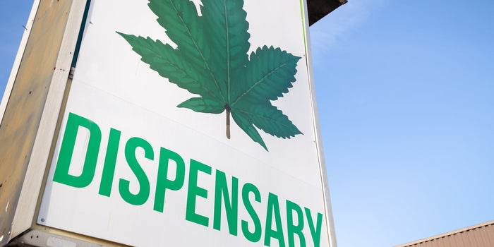 Legal Dispensaries in LA Demand Regulators Crack Down on Unlicensed Pot Shops