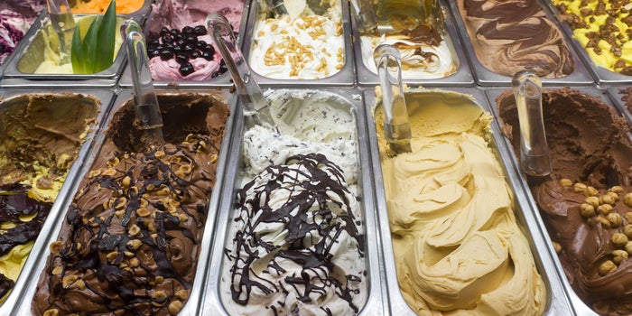 ¿No se te ocurre nada para emprender? Abre un negocio de helados
