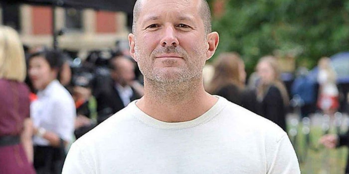 Jony Ive le dice adiós a Apple y se convierte en emprendedor