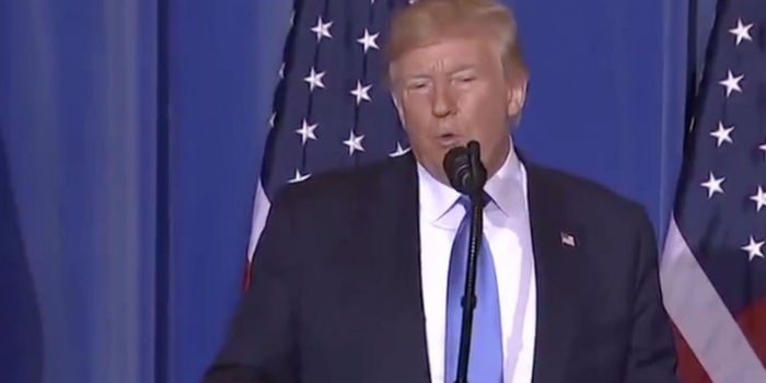¿Cambio de tono? Trump quitará parte del 'castigo' a Huawei