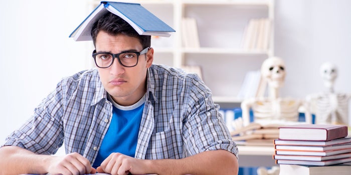 ¿Ir a la universidad te parece un desperdicio de tiempo y dinero? ¡Estás equivocado!