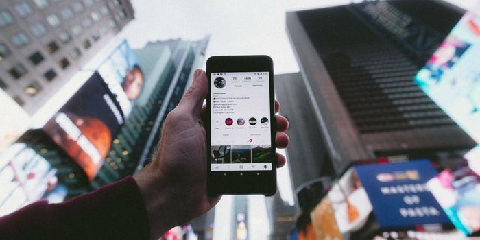 Cuál es el tiempo ideal para responderle a los millennials en redes sociales