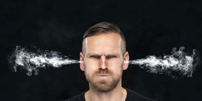 ¡No mates a tu compañero! Te decimos cómo controlar tus emociones en la oficina