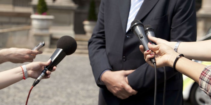 ¿Te tocó salir en la tele o en el radio?¡No sufras! 5 tips para no expertos