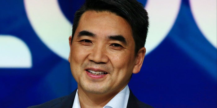 Eric Yuan nos explica las 6 simples estrategias que usó para que Zoom se convirtiera en un negocio de $20 mil millones de dólares