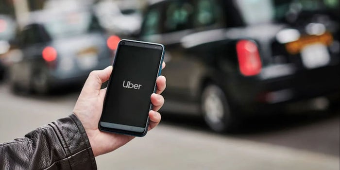 El error de Uber que cobró a los usuarios 100 veces más que la tarifa original