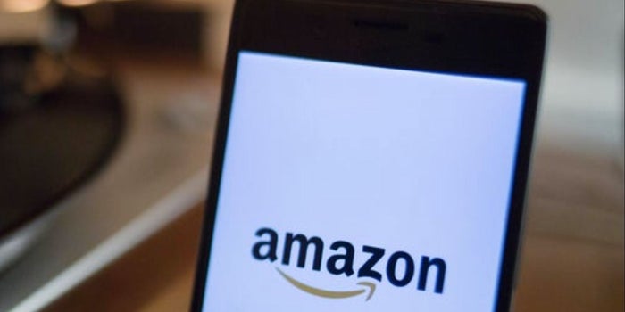 Diputados quieren el 16% de IVA por compras en Amazon, Uber o Airbnb