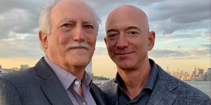No existe un equilibrio entre la vida personal y laboral: Asegura Jeff Bezos
