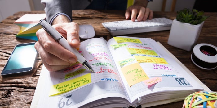 Los beneficios de bloquear periodos de tiempo en tu calendario para las tareas más importantes