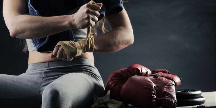 ¿Estás pensando en arrancar tu empresa? Prepárate para vencer a tus rivales en el ring de los negocios