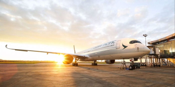 Esta aerolínea acepta que 'espía' a sus pasajeros durante los vuelos