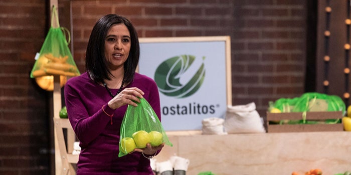Ella es la emprendedora que conquistó Shark Tank México y consiguió 950 mil pesos con sus bolsitas ecológicas