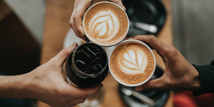 Este algoritmo te dice exactamente cuánto café debes beber para mantenerte despierto