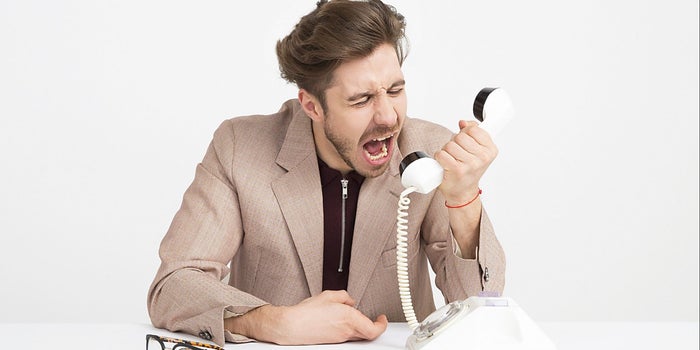 5 cosas que debes hacer cuando tus proveedores o clientes te piden algo con urgencia y después no contestan