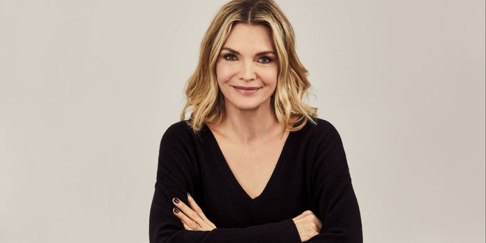 El perfume que Michelle Pfeiffer tardó 20 años en crear y por el que aguantó cientos de rechazos