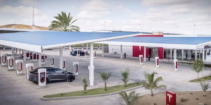 Musk: Powerpacks Are Coming to Northern California Superchargers