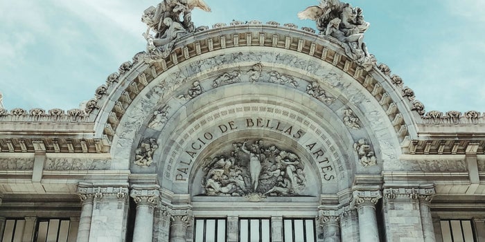 ¿Amas a México? Emprende con un negocio de promotoría de turismo cultural