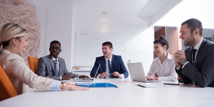 Qué son los stakeholders: Define los grupos de interés de tu negocio (y dales lo que buscan)