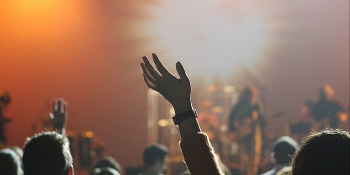 Gana dinero con tu gusto por la música: 5 negocios que puedes abrir