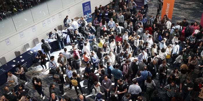 10 Things You Need to Survive Business Conferences