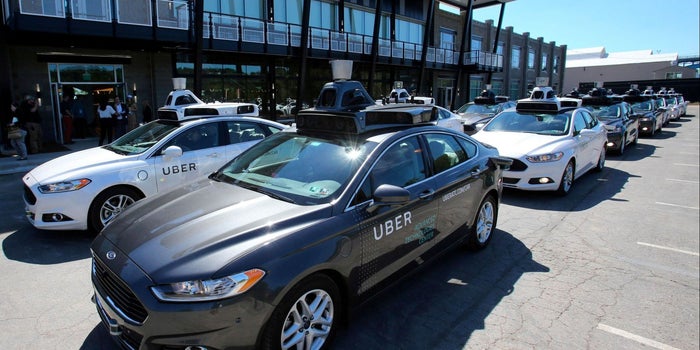 Un auto sin chofer de Uber estuvo involucrado en un accidente fatal porque no pudo detectar a un peatón