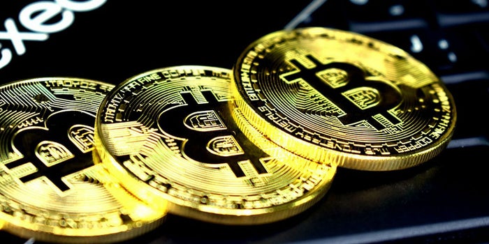 ¿Ya aceptas bitcoins en tu negocio? Te decimos cómo perderles el miedo