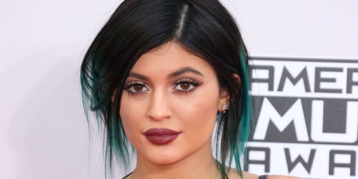 Kylie Jenner vende una parte de su empresa de cosméticos por 600 millones de dólares