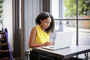 The 4 Essential Components of Any Successful Side Hustle