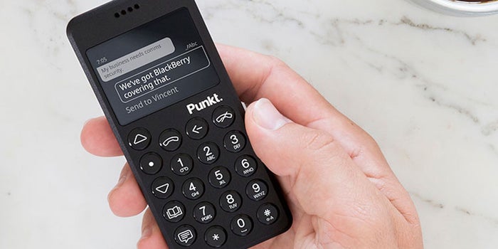 This Minimalist Phone Can be Perfect for Traveling Entrepreneurs