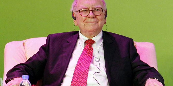 Warren Buffet le dice adiós a su imperio mediático: lo vende por 140 millones de dólares