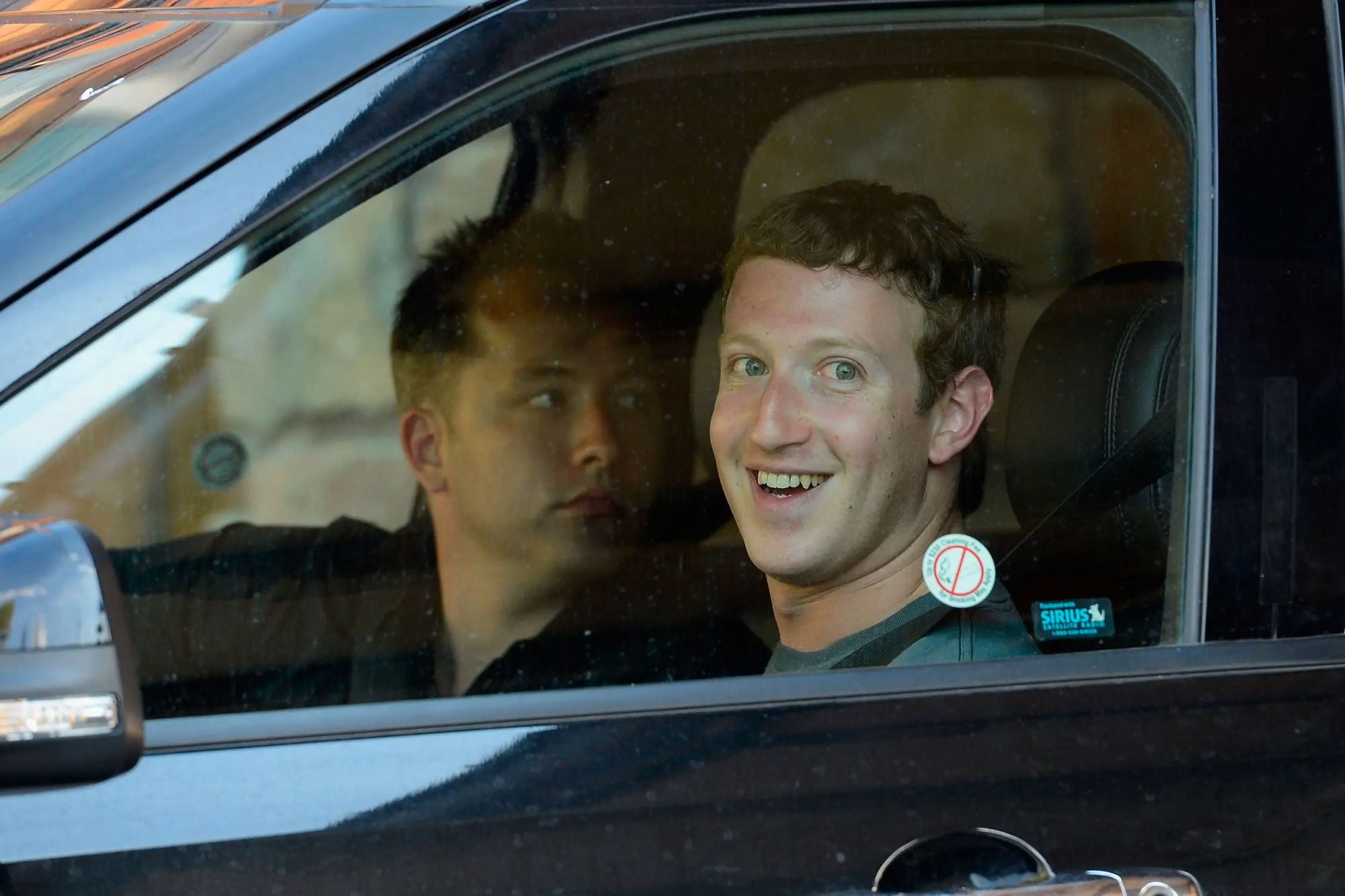 Mark Zuckerberg and Dropbox CEO Have Been 'Close Friends' For Years. Here  Are 7 Other Top Tech Exec Friendships.