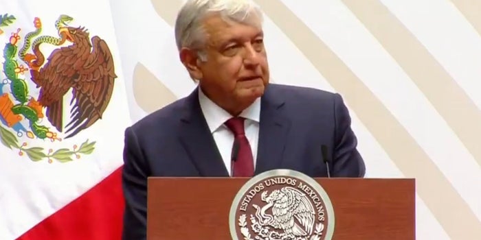 López Obrador promete un millón de créditos para Pymes para reactivar la economía