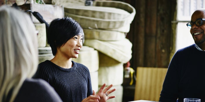 6 Insider Tips On How To Pitch Your Business To Investors