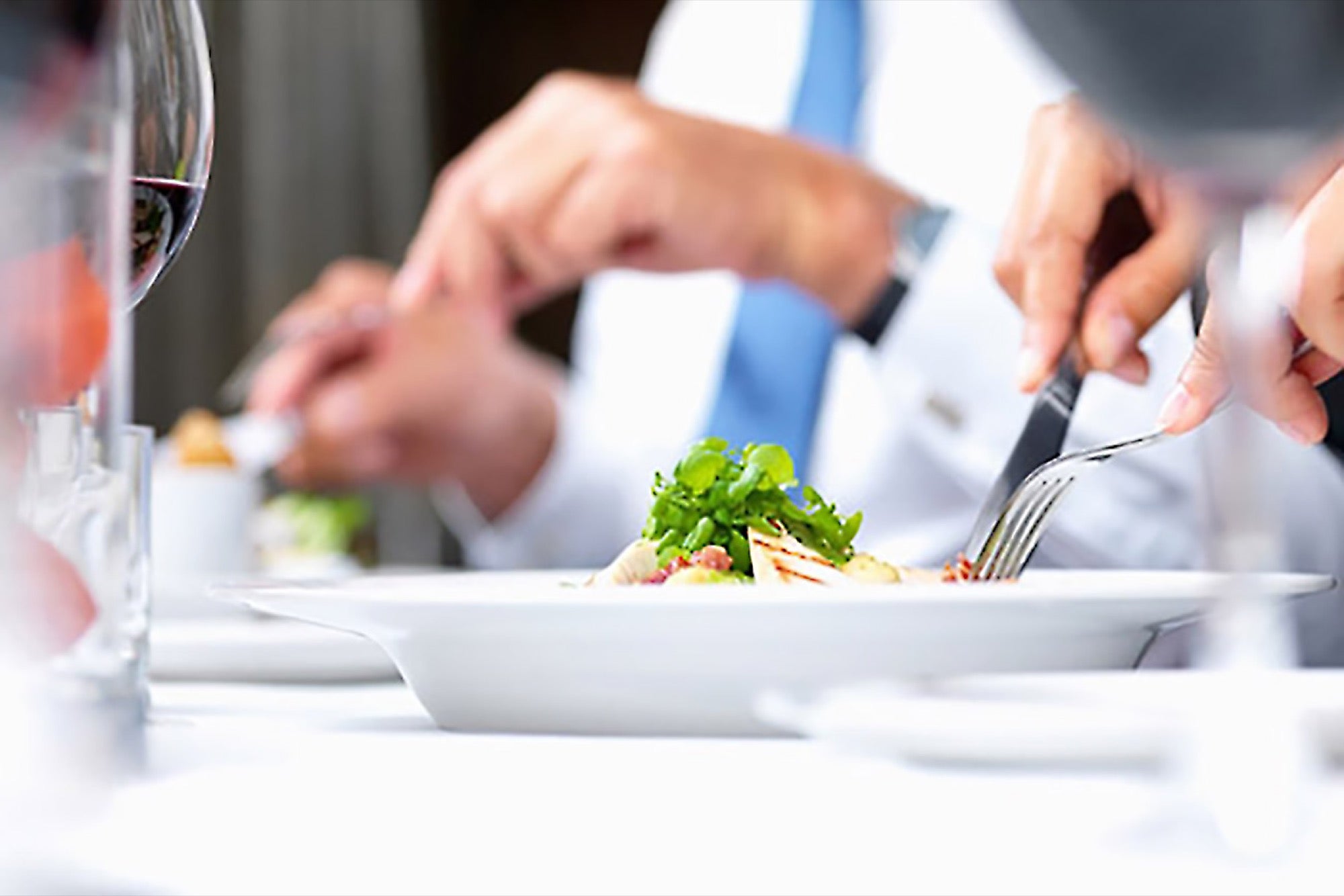 7 Ingredients to a Successful Business Dinner Entrepreneur