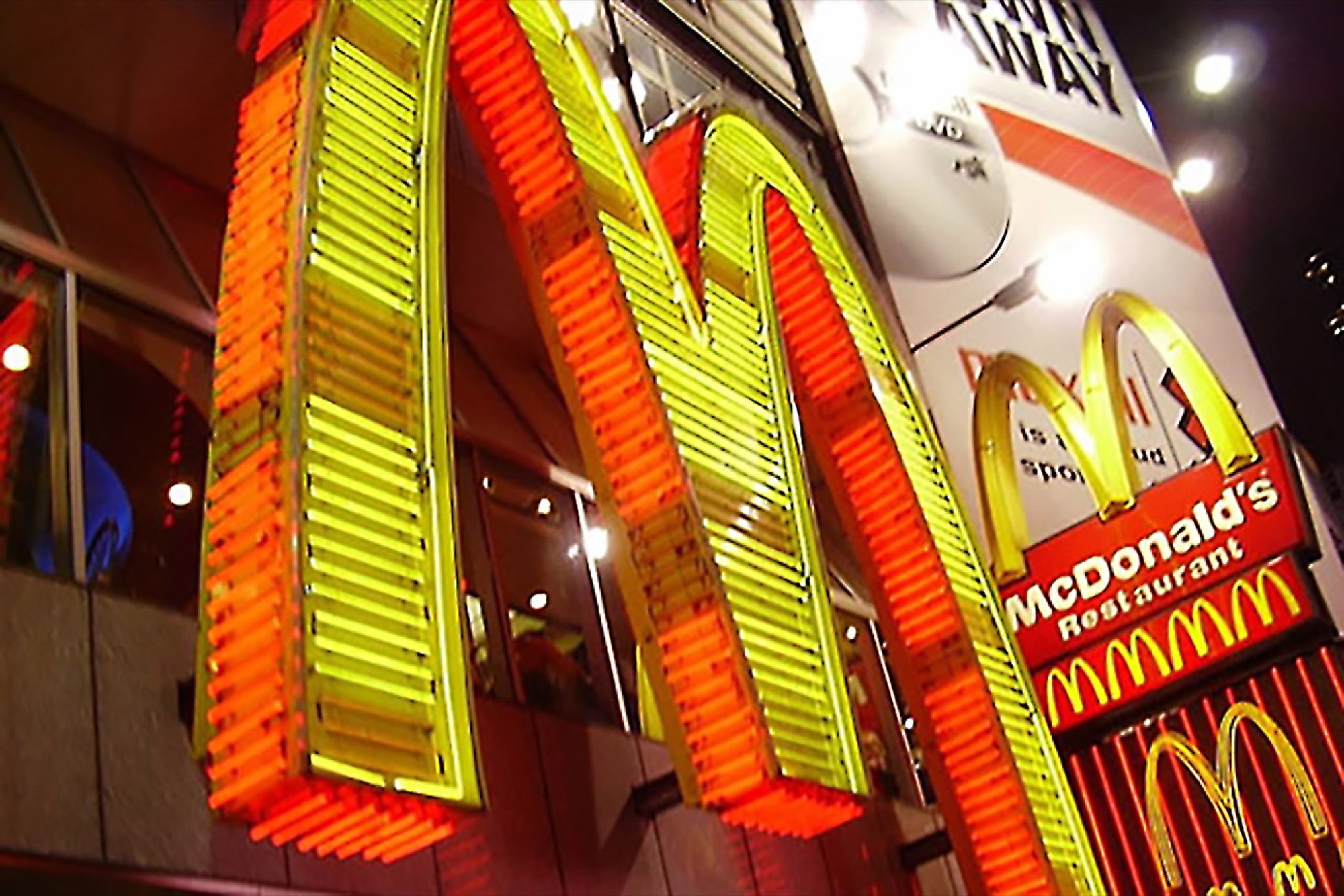 McDonald #39 s U S November Sales Unexpectedly Fall Entrepreneur