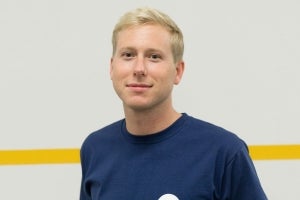 After Flying 74 Times in One Year, This Entrepreneur Developed an App to Make Traveling Less Lonely