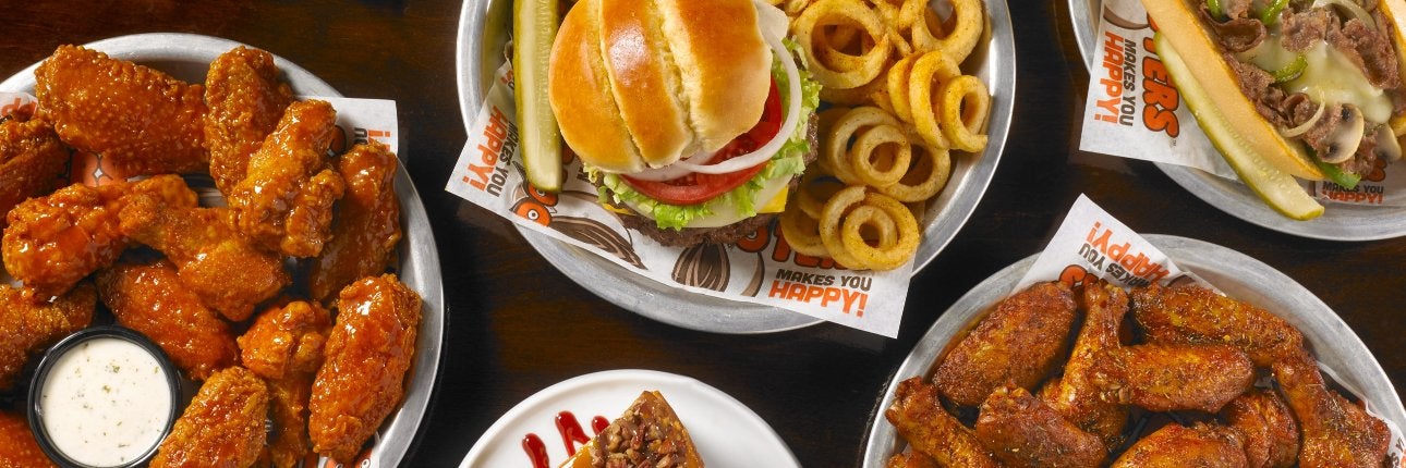 Hooters Restaurant
