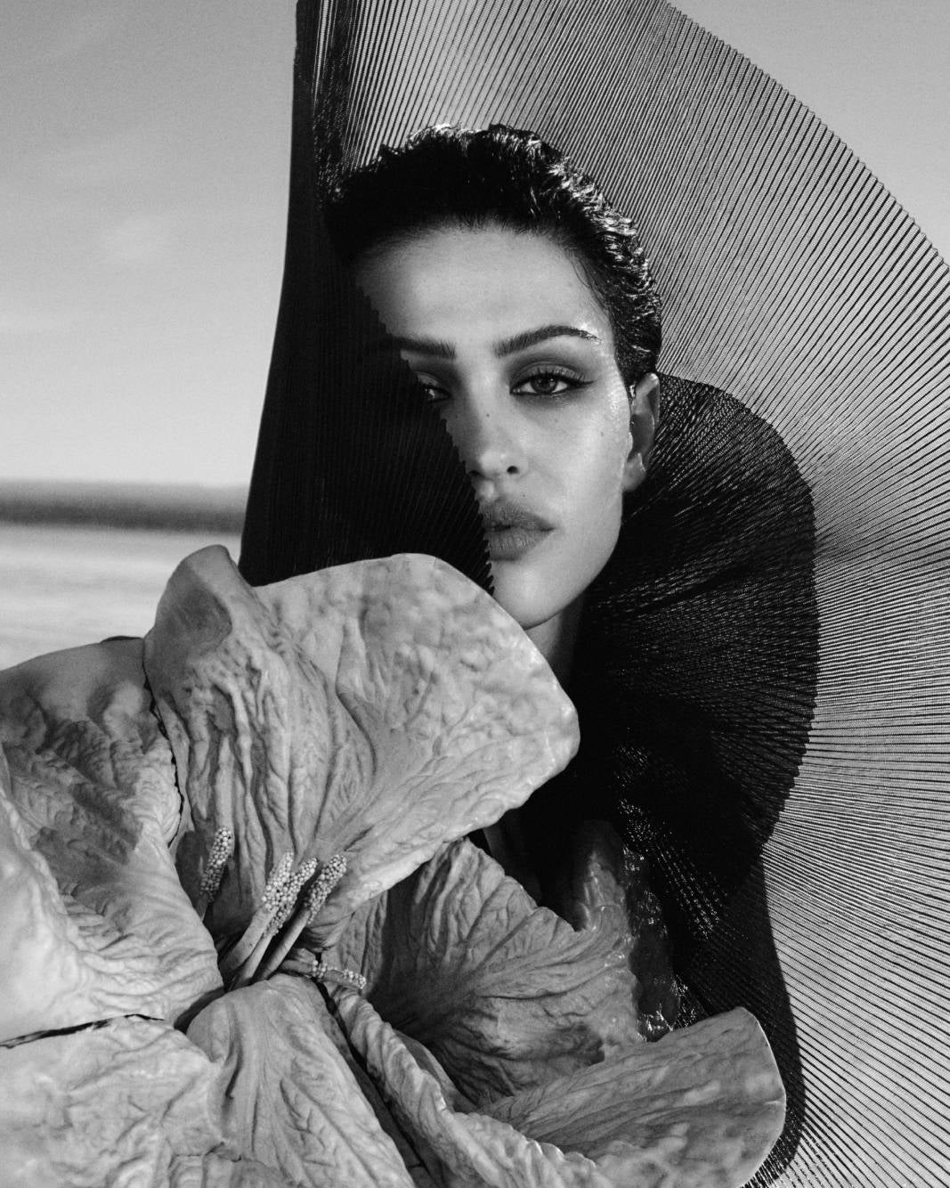 BYREDO MOJAVE GHOST 写真集 BYREDO - Mojave Ghost (CGI Concept) :: Behance