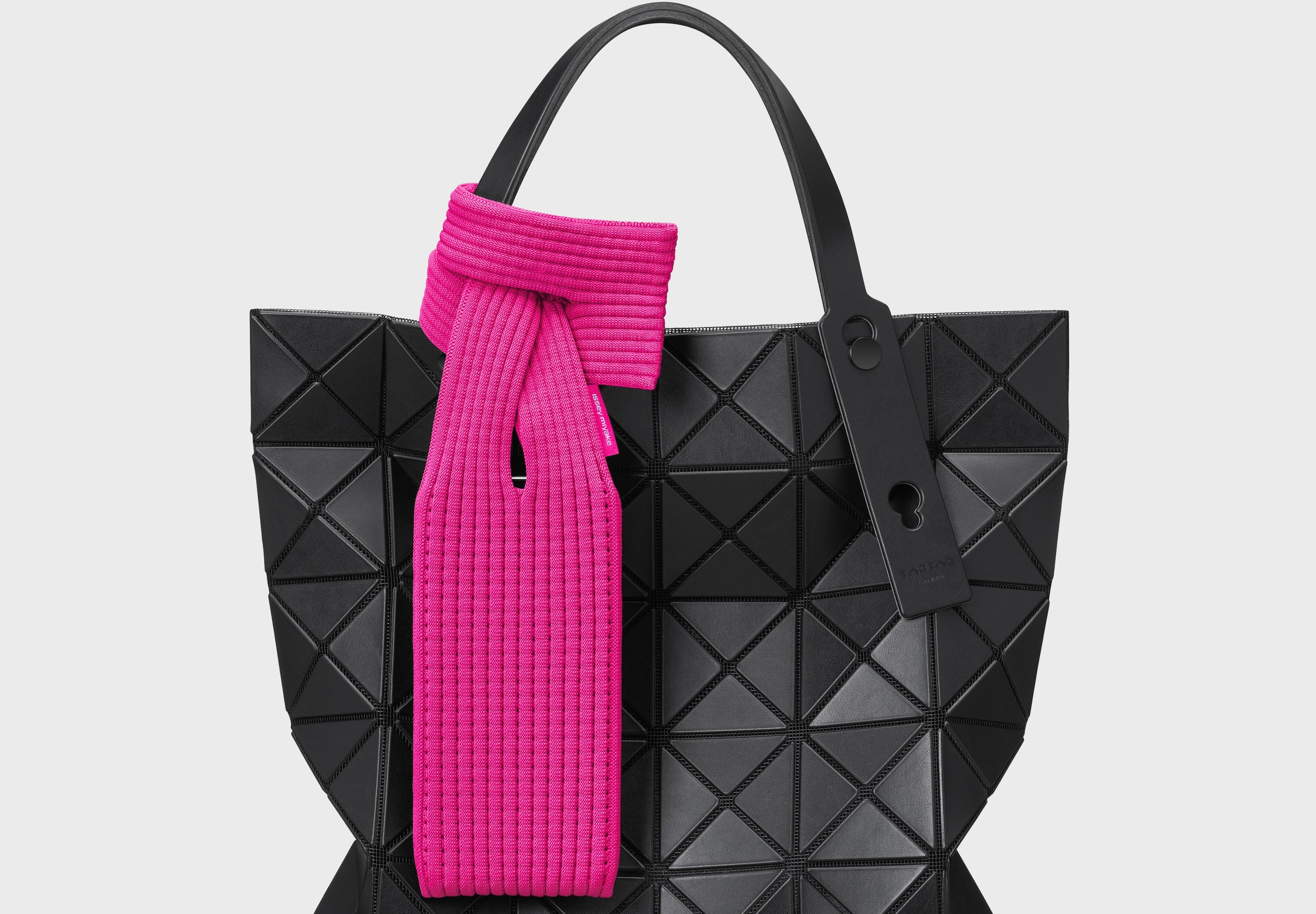 Apple's New $230 iPhone Pocket Divides the Internet