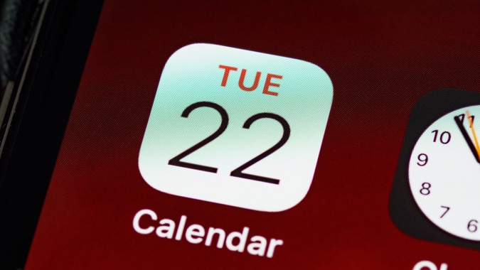 How To Use Calendar’s “Discover a Time” Function